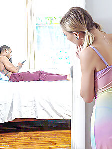 cumming with